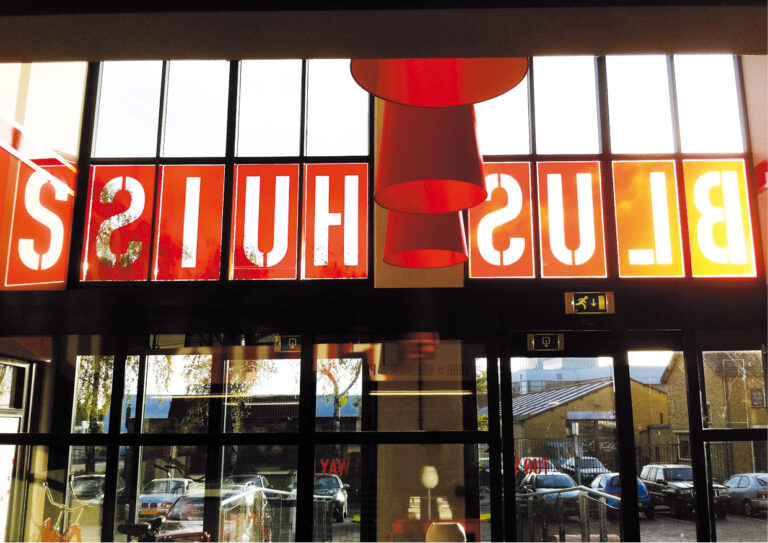 Gezellige opening in het Blushuis